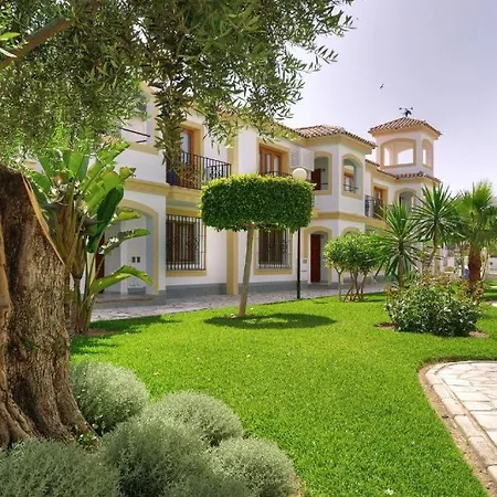 Jardin A 300 Metros De La Playa * Vera